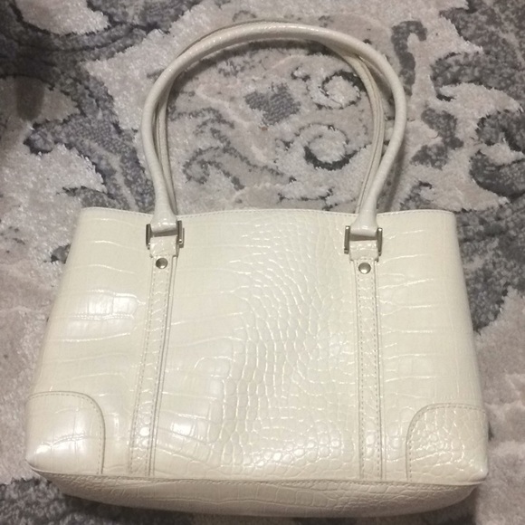 Liz Claiborne Handbag - Picture 5 of 8